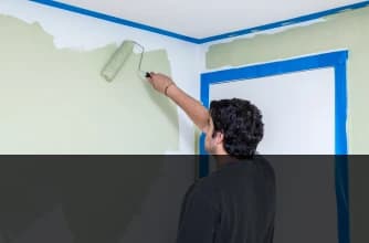 How To Paint A Corner Where Two Walls Meet 