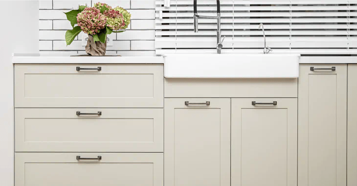 how to paint cabinets