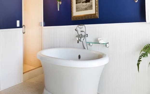 How To Paint A Bathroom