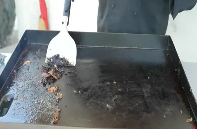 How To Season A Griddle