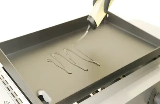 How To Clean An Outdoor Griddle