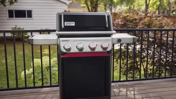 Weber® Spirit EP-425 vs. Genesis SA-E-325