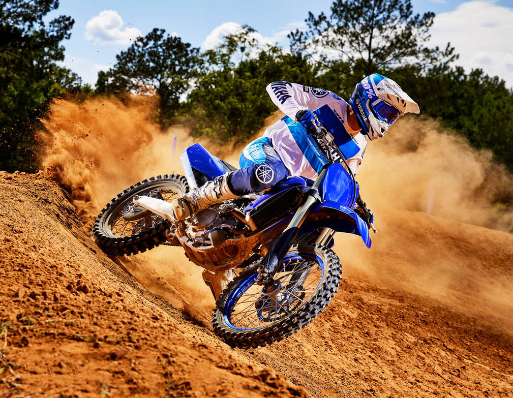 Action image of 2022 YZ450F