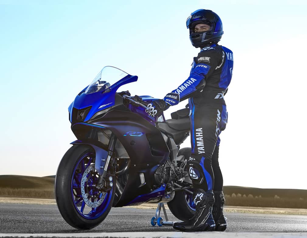 Action image of YZF-R7 2022