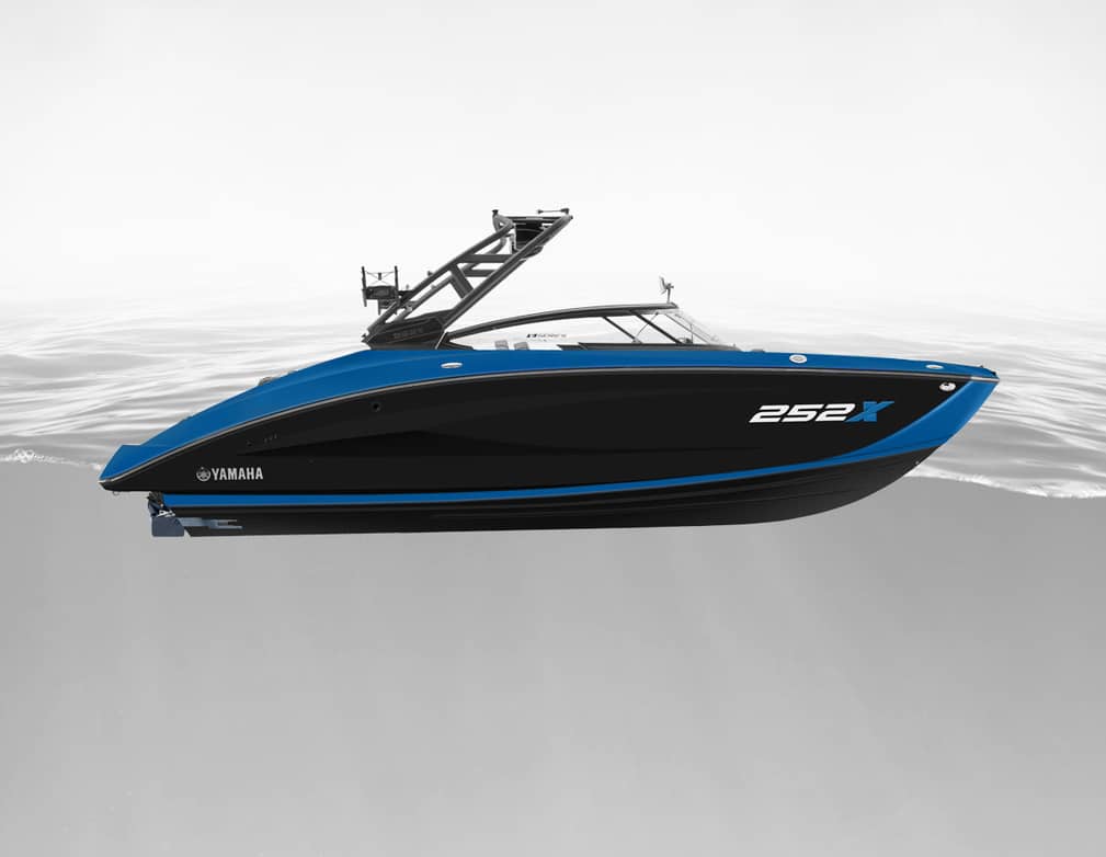 Action image of 2027 252XE