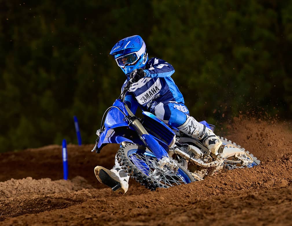 Action image of 2027 YZ125