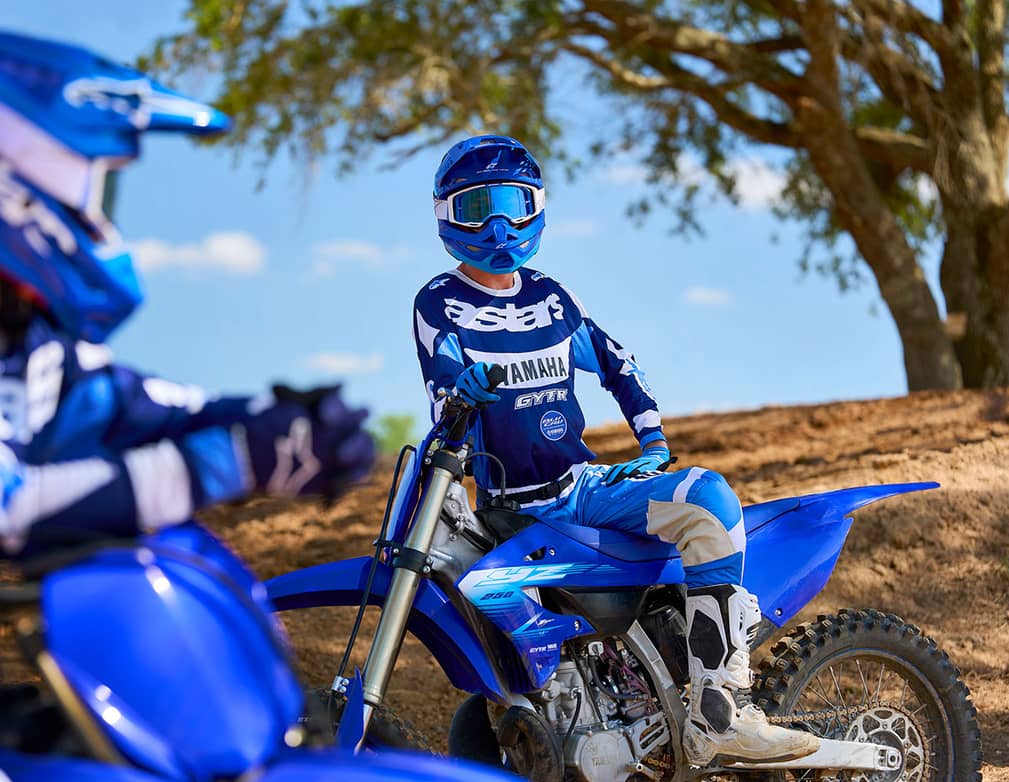 Action image of 2027 YZ250