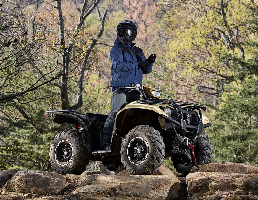 Action image of 2027 KODIAK 700 EPS XT-R