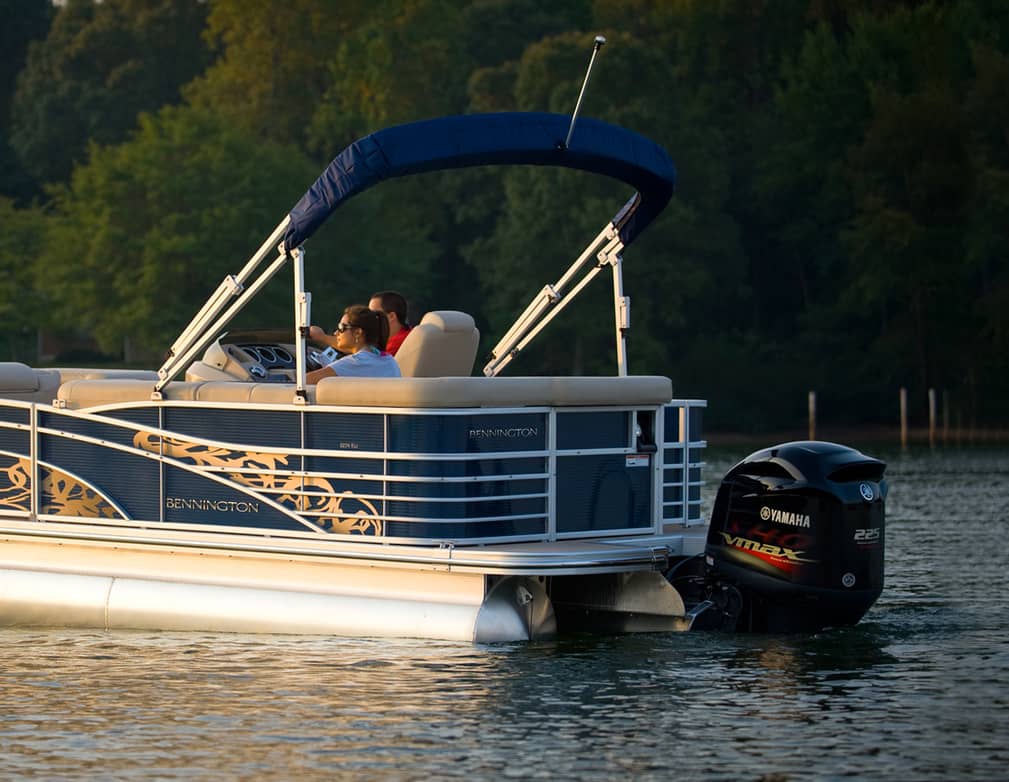 Action image of VF225 VMAX SHO