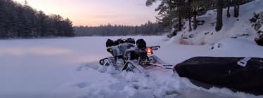 Thumbnail of the La pêche sur glace avec VTT à chenilles CAMSO R4S et la pêcheuse à la ligne Ashley Rae !
