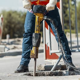 MensClothing-Workwear_1.jpg