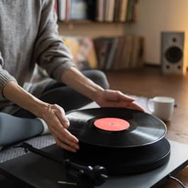 Electronics-MoviesAndMusic.jpg