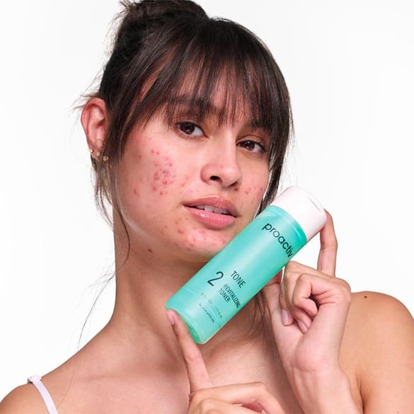 【新品】proactiv. REVITALIZING TONER 4本セット Amazon.com : Proactiv Hydrating Facial Toner for Sensitive