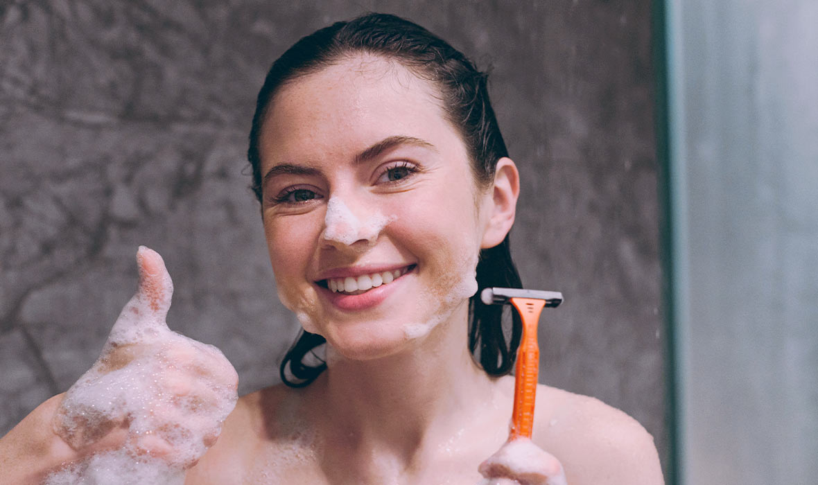 How to shave with acne