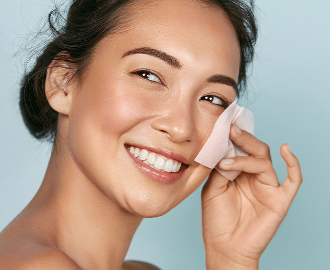 How to Help Keep Oily Skin from Looking Shiny