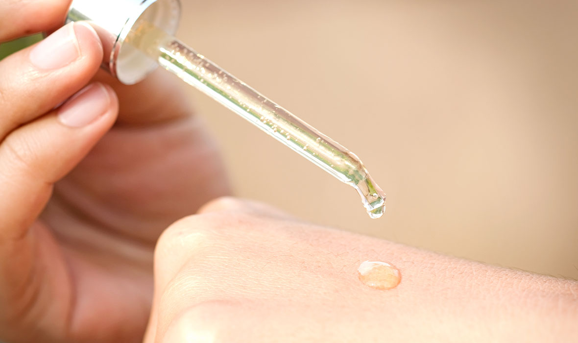 Is Vitamin C Good for Acne Prone Skin? Proactiv®