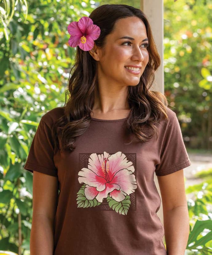 White Hibiscus - Chocolate Dyed Short Sleeve Scoop Neck T-Shirt