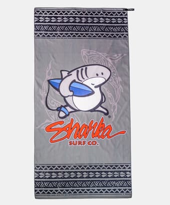 Circling Sharka™ - Microfiber Beach Towel