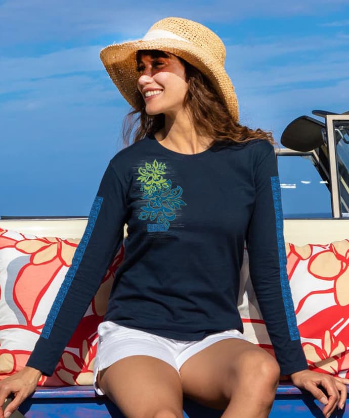 Hinatea Cascade - Navy Long Sleeve Crewneck T-Shirt