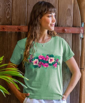 Pacific In Bloom - Key Lime Dyed Short Sleeve Scoop Neck T-Shirt