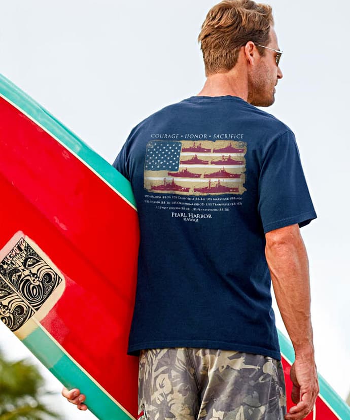 US Honor Flag - Navy Short Sleeve Crewneck T-Shirt