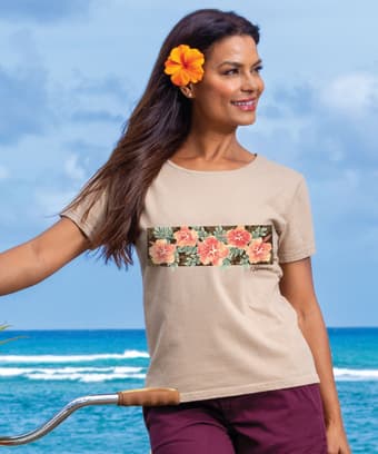 Hibiscus Sparkle - Kona Coffee Dyed Short Sleeve Scoop Neck T-Shirt